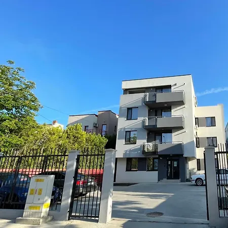 Studio D16 Mamaia Nord 公寓 *